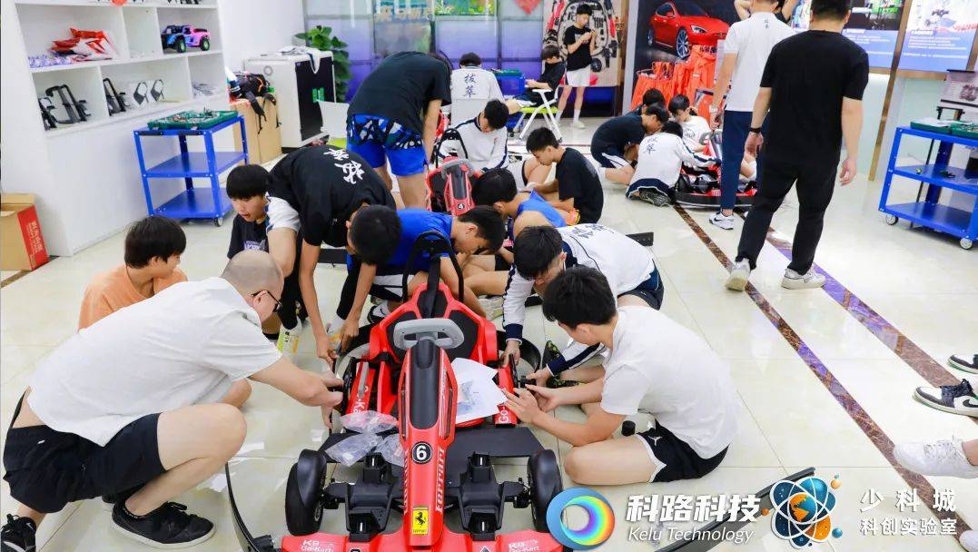 九游app下载中心-包含战术升级：球队引入新科技助力比赛的词条