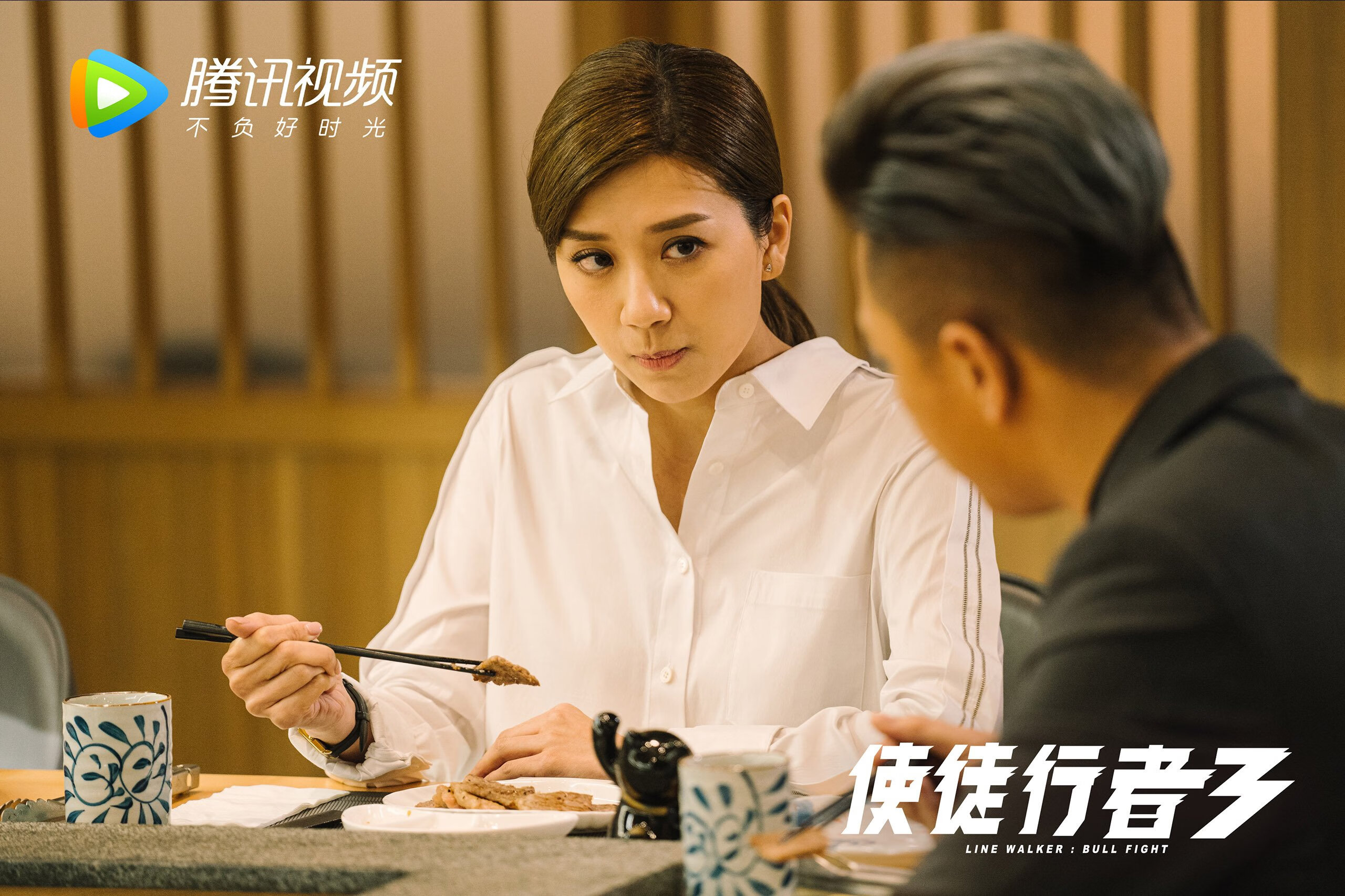 九游下载官网-西班牙成功举办国际马术大奖赛，吸引全球顶级骑手参赛。，西班牙骑术学校