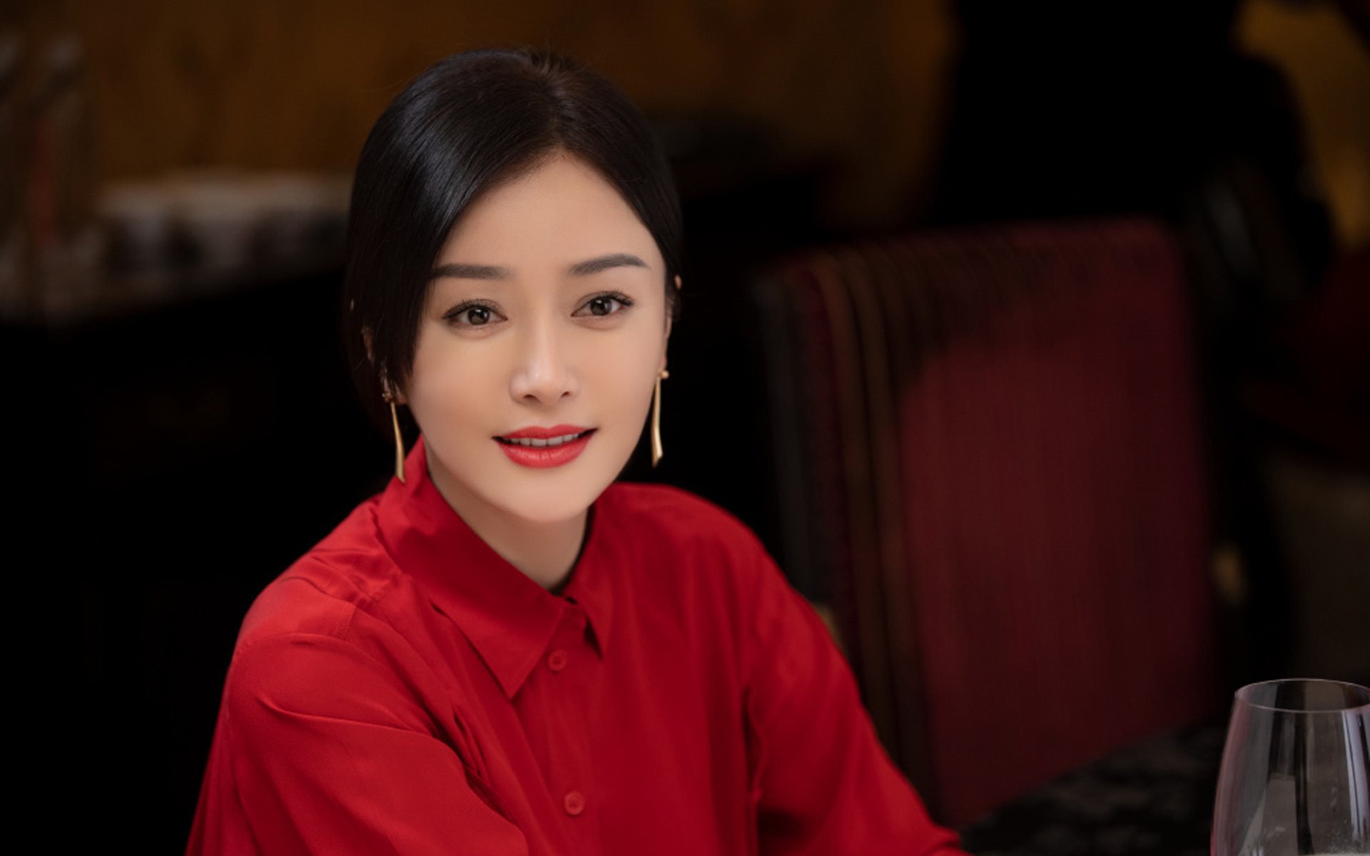 世界目光聚焦在欧洲足球舞台上，激战即将上演，欧洲足球观看